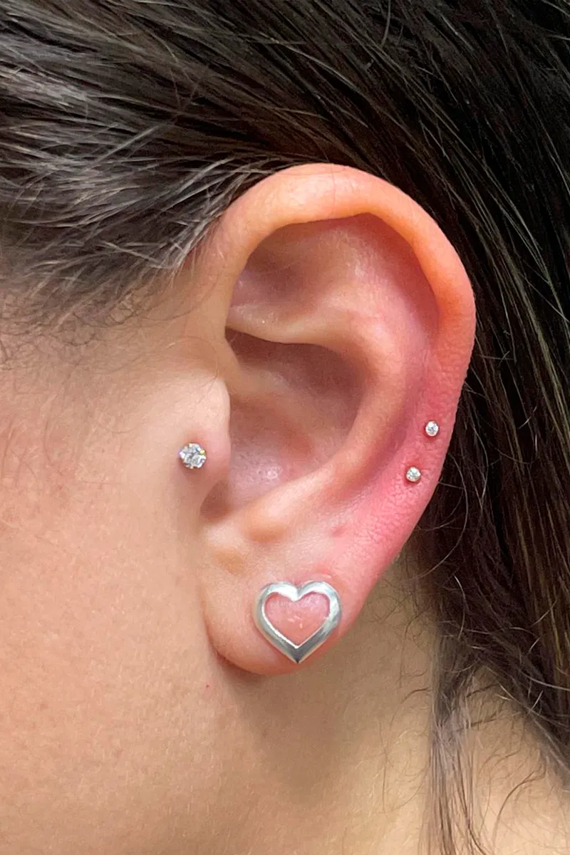 Piercing — trabalho de Mano Abreu